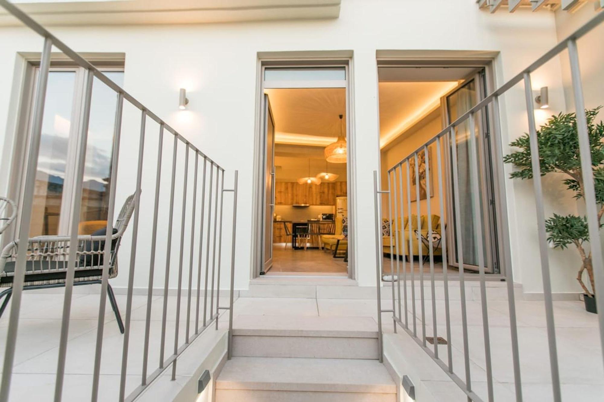Ekaterini Luxury House Villa Lefkogeia Bagian luar foto