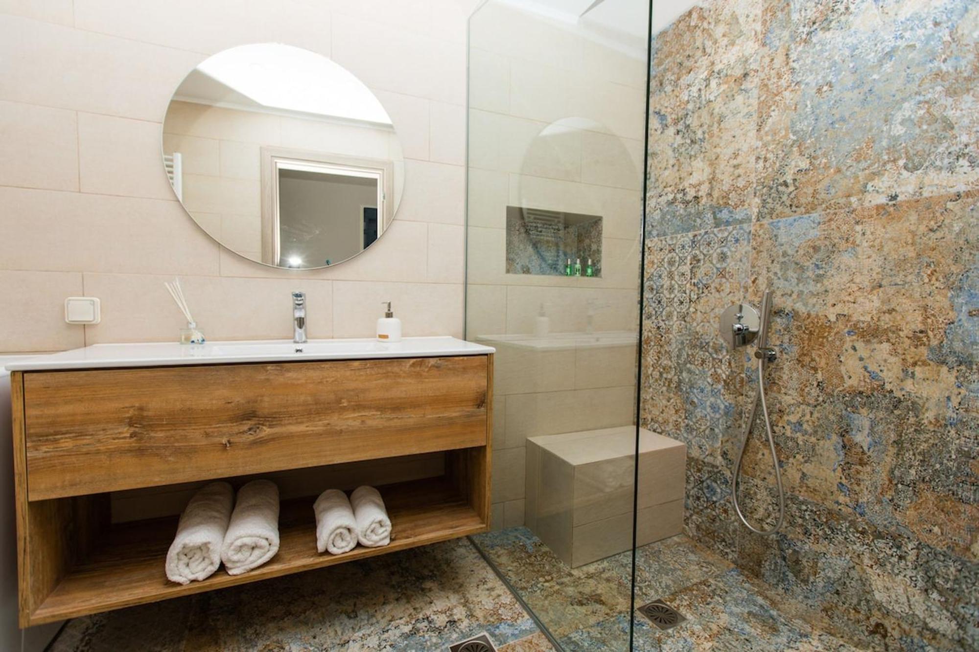 Ekaterini Luxury House Villa Lefkogeia Bagian luar foto